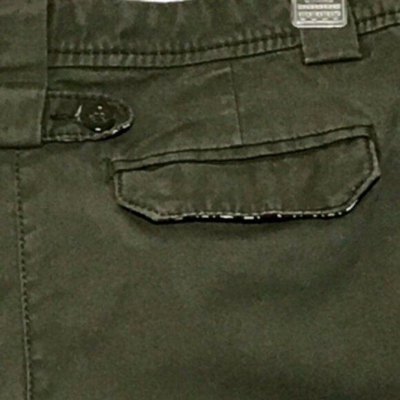 Old Navy Womens Cotton Blend Chino Shorts Sz 2 Green Cuffed Stretch Pocket 200K - Picture 7 of 10